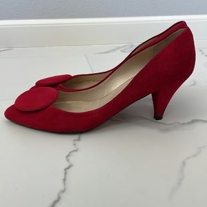 Te Casan ManuEla Filipovic Red Suede limited edition kitten heels.